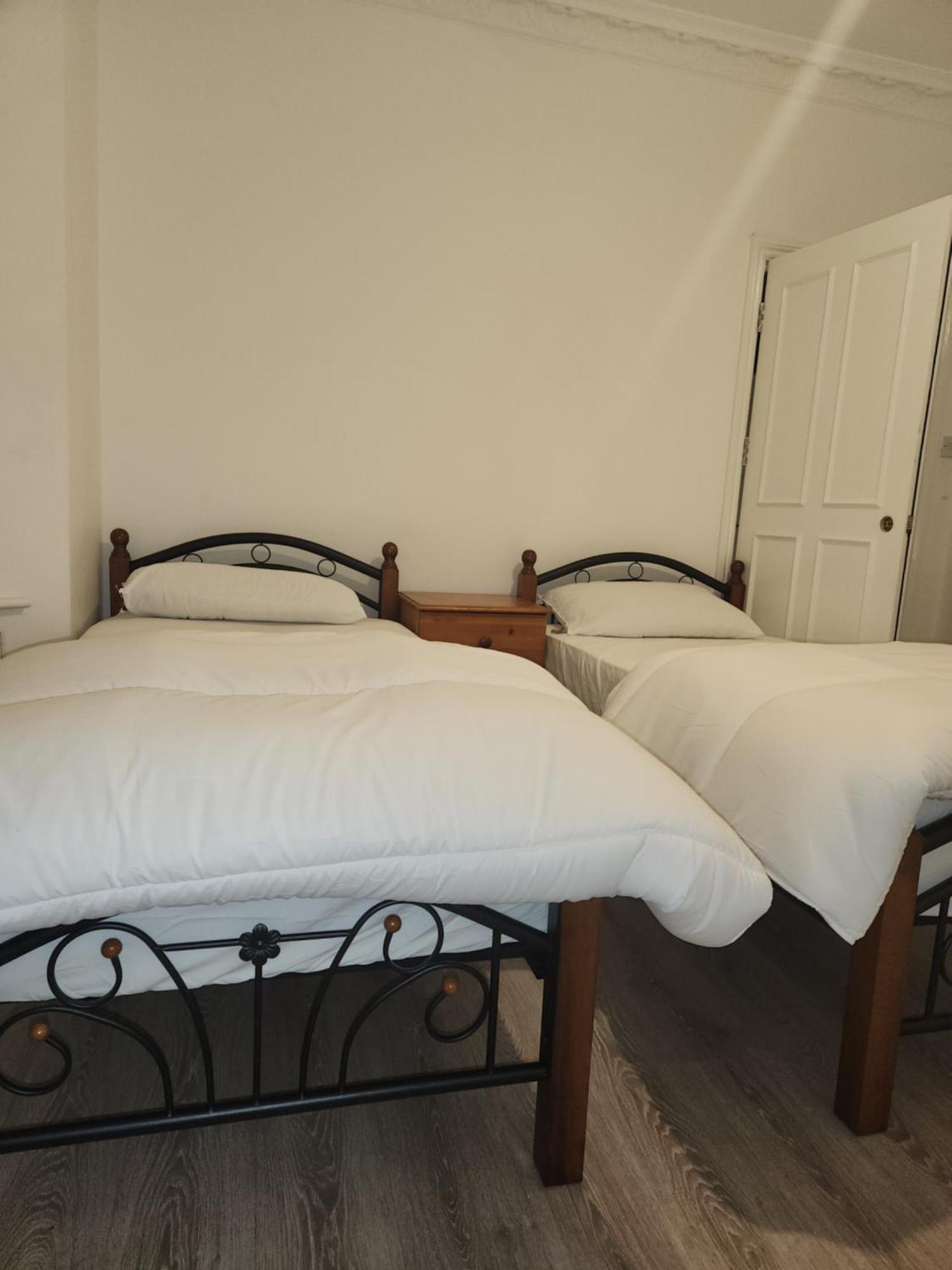 Stayeasy En-Suite Londen Kamer foto